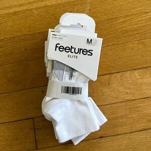 Feetures elite socks 3 pairs M 6-8.5; W 7-9.5